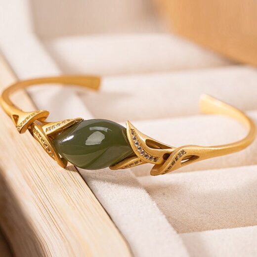 Green Stone Leaf Bracelet – 925 Silver or 22K Gold